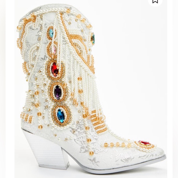 NEW AZALEA WANG WOMEN'S ASTOUNDING EMBELLISHED FASHION BOOTIES - SNIP TOE - Picture 2 of 6